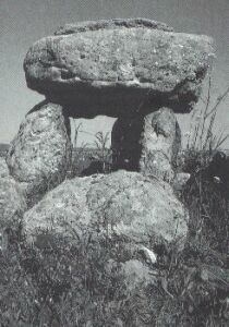    dolmen   